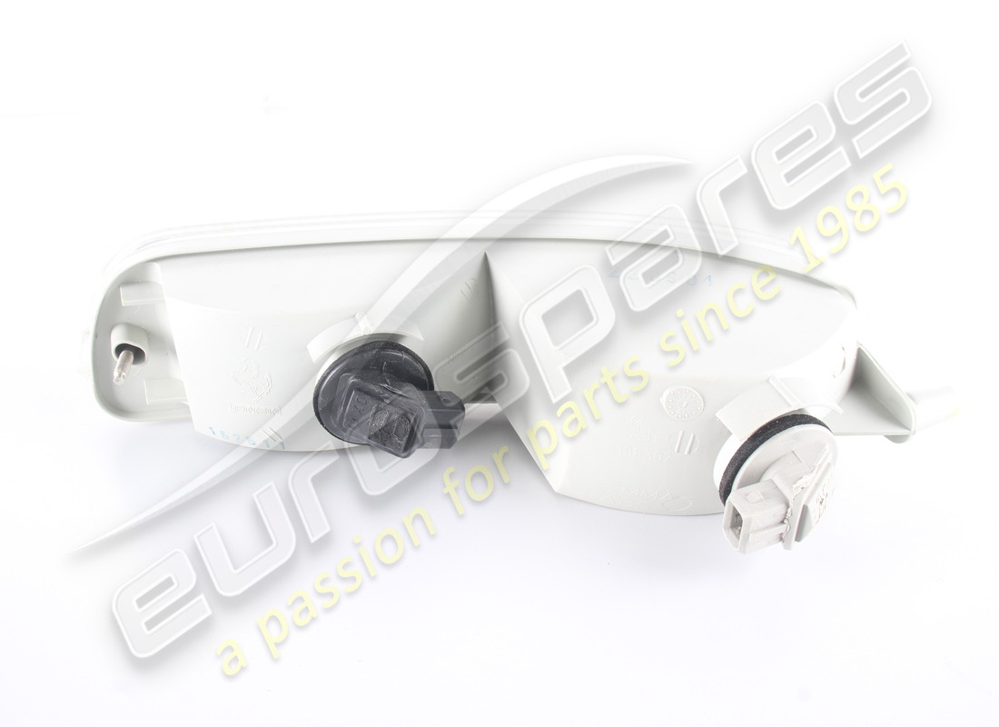 NEW FERRARI RH FRONT INDICATOR LAMP ASSEMBLY. PART NUMBER 157511 (2) new ferrari rh front indicator lamp assembly. part number 157511 (2)