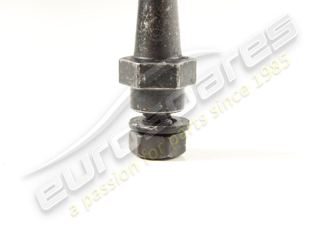 USED FERRARI BALL JOINT. PART NUMBER 81012100 (1) used ferrari ball joint. part number 81012100 (1)