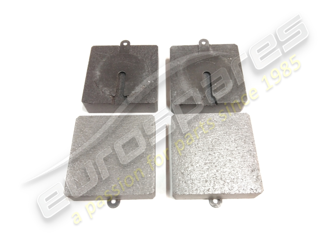 NEW EUROSPARES FRONT BRAKE PAD SET 250/275/330. PART NUMBER MC30751 (1) new eurospares front brake pad set 250/275/330. part number mc30751 (1)