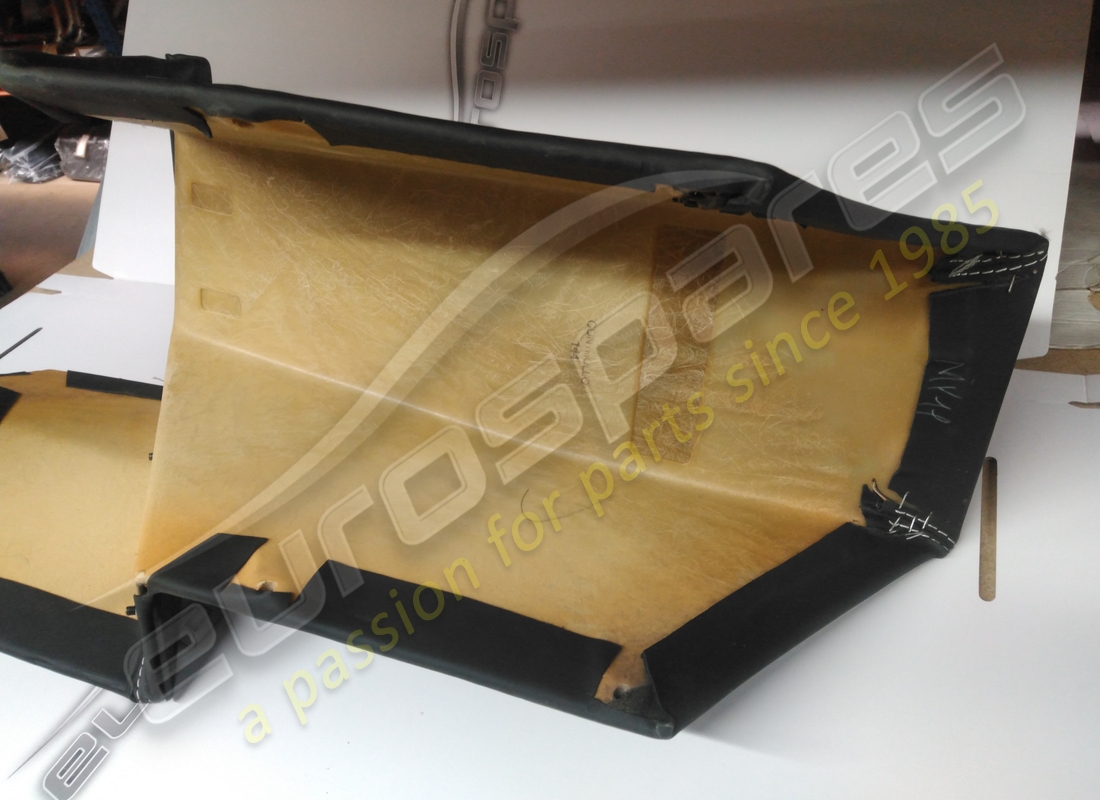 used ferrari centre console front part cover. part number 81149600 (3)