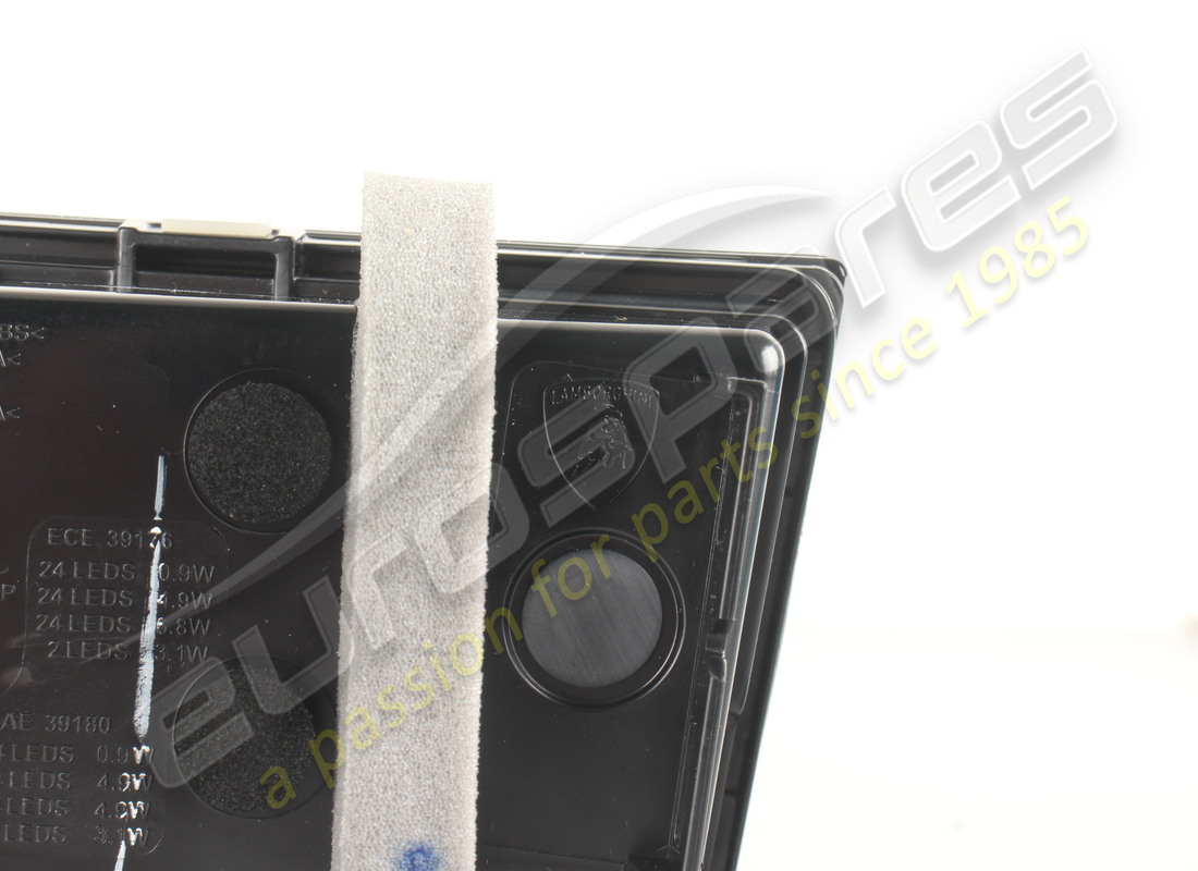 new lamborghini side marker refl. part number 4ml945071c (6)