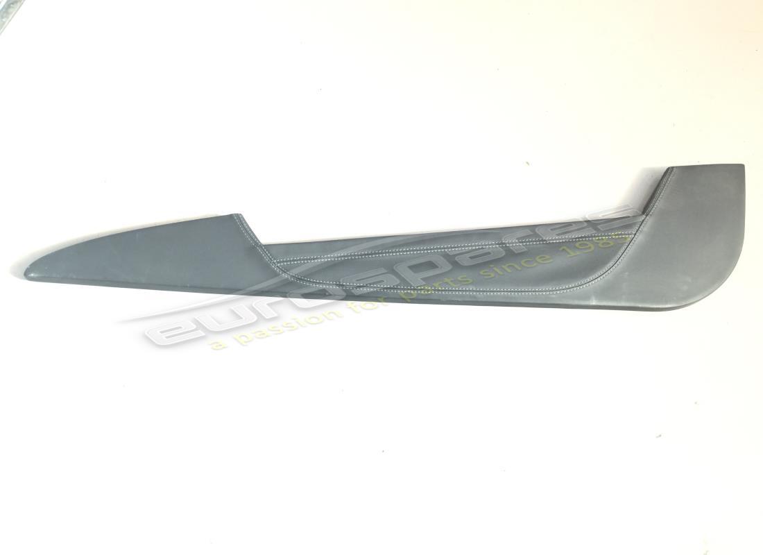 USED Ferrari EXTERIOR PANEL OF RH DOOR PO . PART NUMBER 83701100 (1)