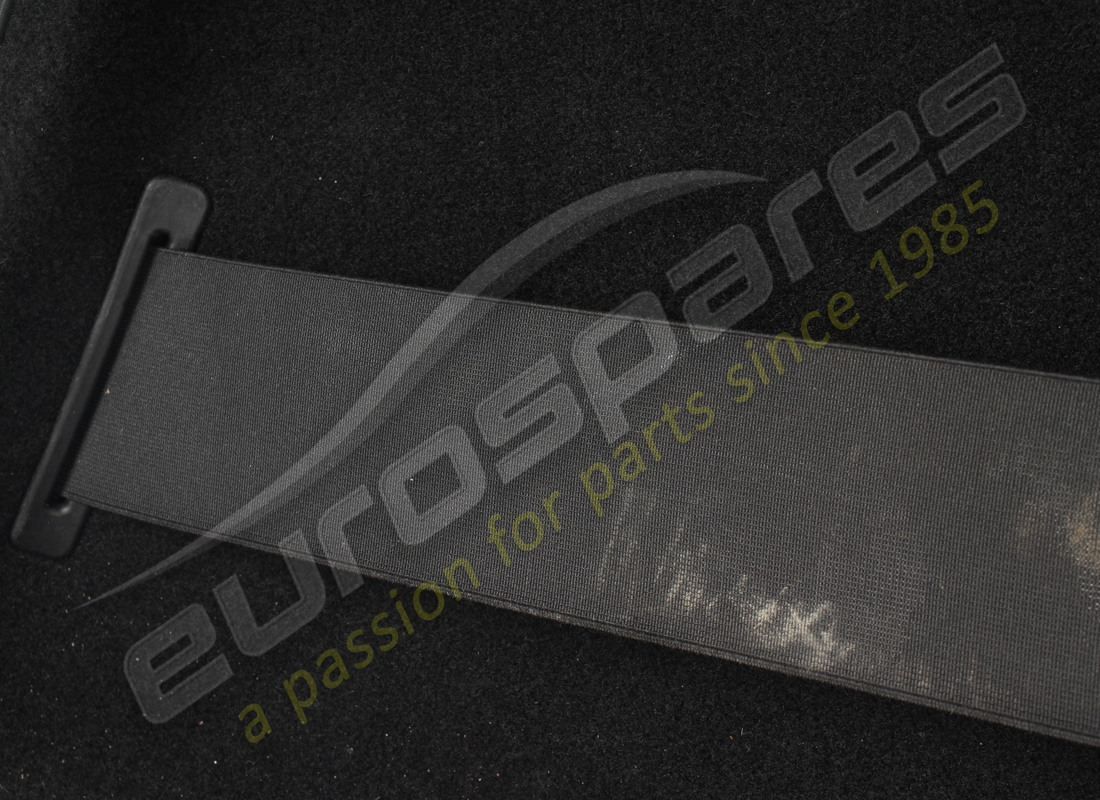 used maserati lh side cover black. part number 670098384 (5)