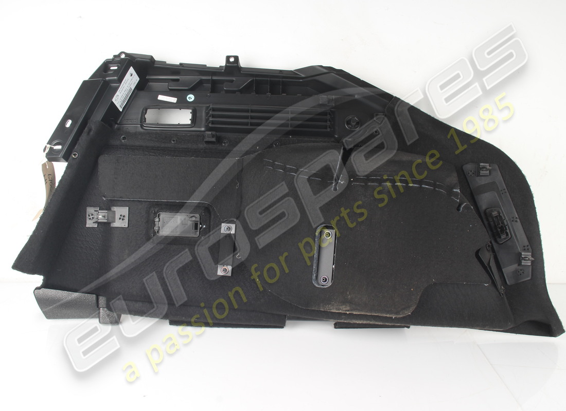 used maserati lh side cover black. part number 670098384 (6)