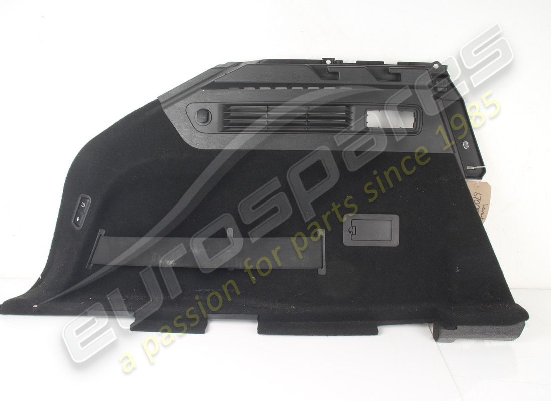 used maserati lh side cover black. part number 670098384 (1)