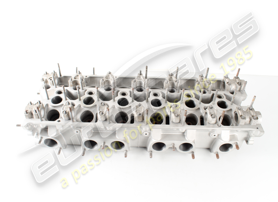 reconditioned ferrari rh cylinder head complete. part number 113937 (3)