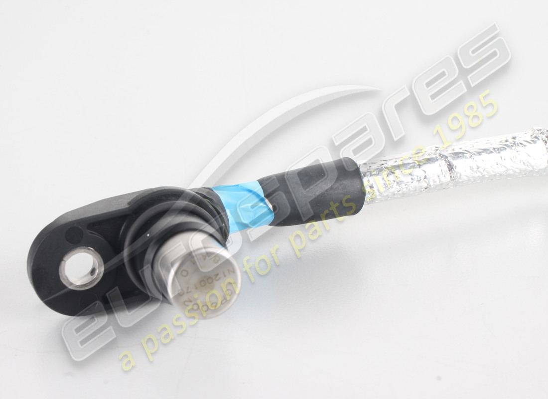 NEW FERRARI INTAKE TIMING SENSOR. PART NUMBER 235484 (3) new ferrari intake timing sensor. part number 235484 (3)