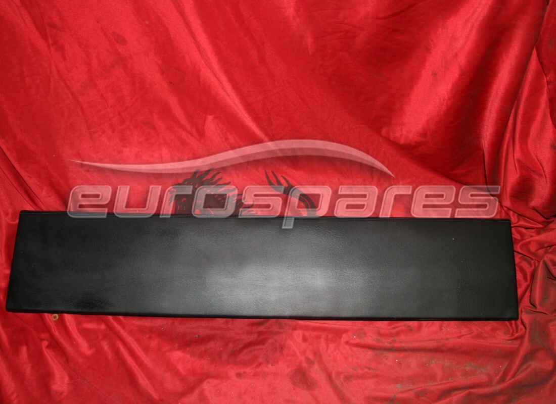 used ferrari central moulding covered. part number 62200400 (1)