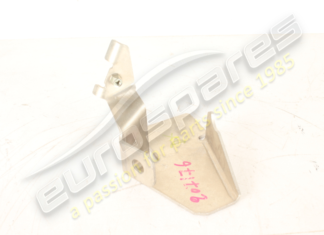 NEW FERRARI RH BUMPER BRACKET. PART NUMBER 207176 (1) new ferrari rh bumper bracket. part number 207176 (1)