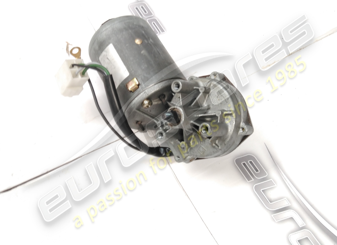 new lamborghini rh headlamp adjustment motor. part number 006990050 (2)