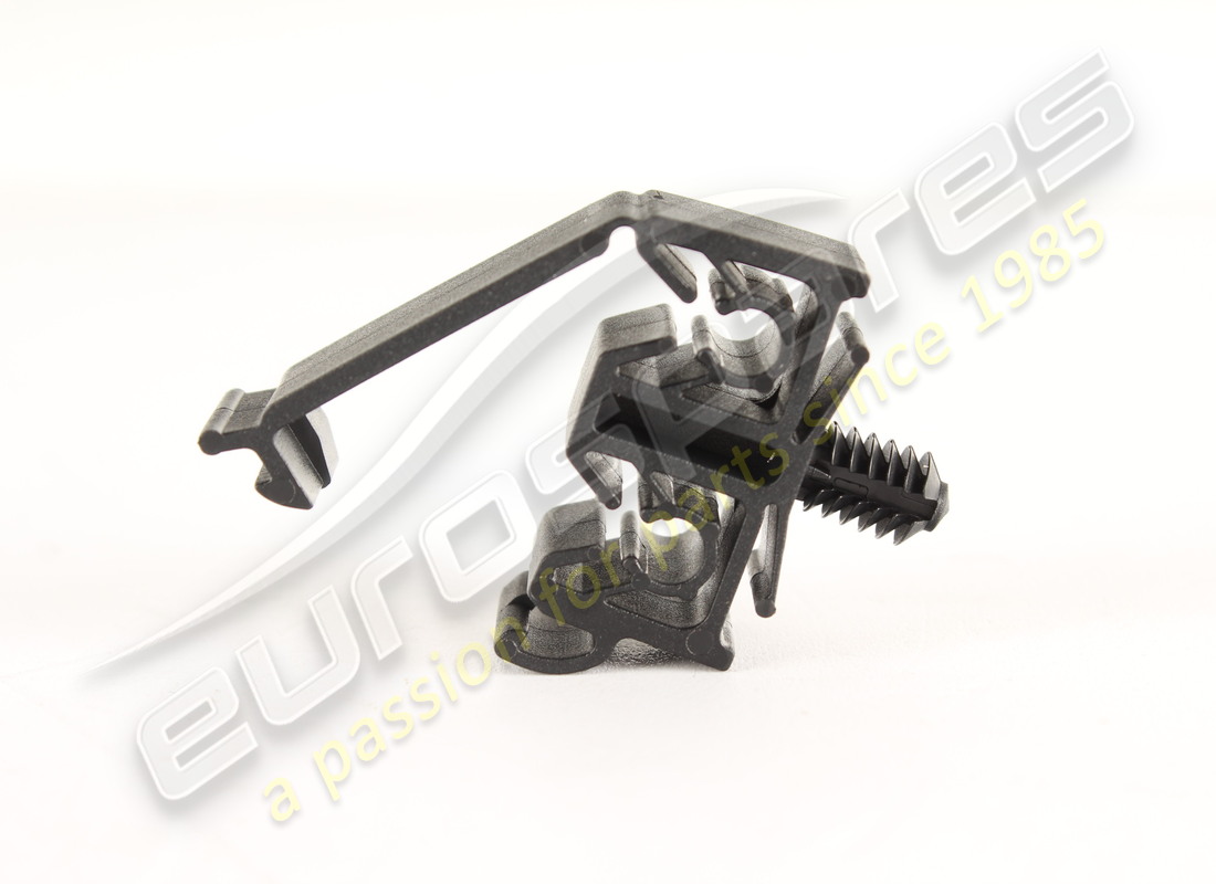 NEW FERRARI CLIP. PART NUMBER 312163 (1) new ferrari clip. part number 312163 (1)