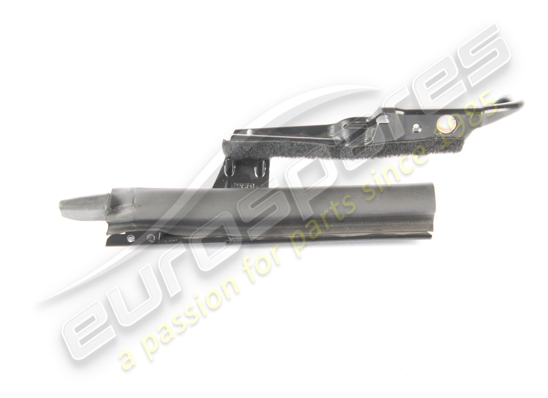 USED FERRARI RH MOULDING. PART NUMBER 66689000 (1) used ferrari rh moulding. part number 66689000 (1)