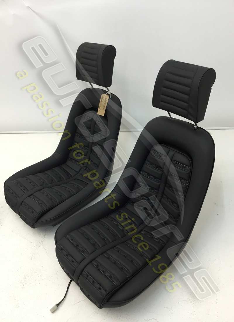 RECONDITIONED FERRARI 246 GT/GTS RHD SEATS IN BLACK. PART NUMBER 20078100 (6) reconditioned ferrari 246 gt/gts rhd seats in black. part number 20078100 (6)