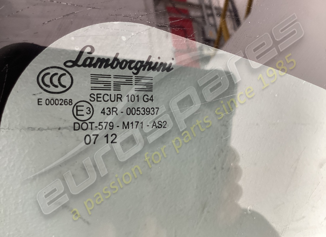 used lamborghini side window, rear. part number 418845299 (2)
