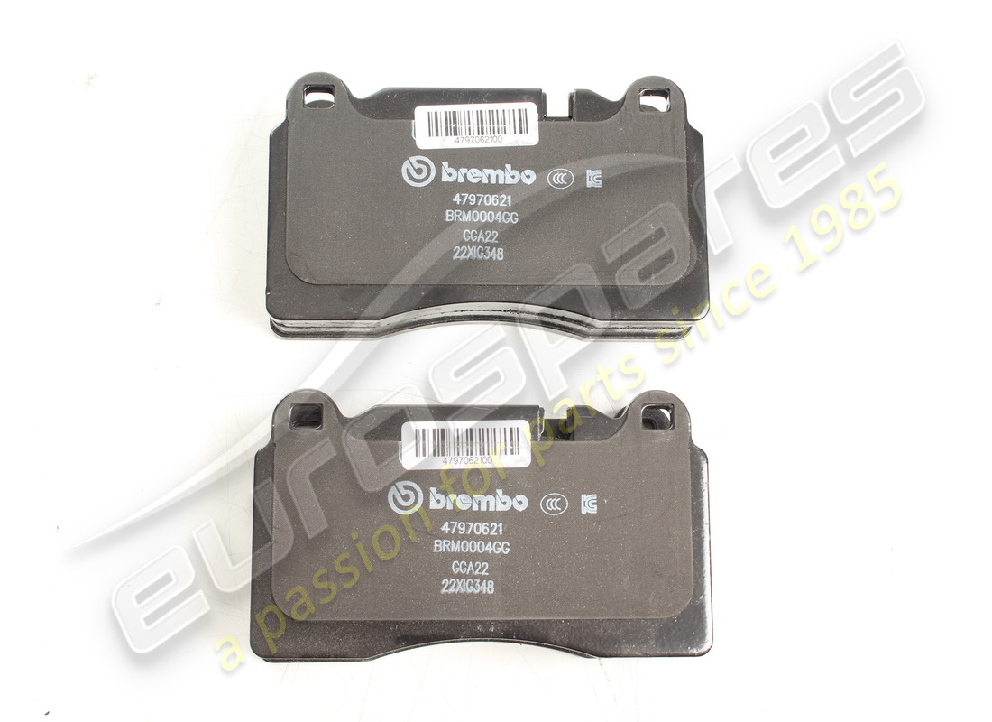 NEW FERRARI REAR PADS SET. PART NUMBER 70002443 (2) new ferrari rear pads set. part number 70002443 (2)