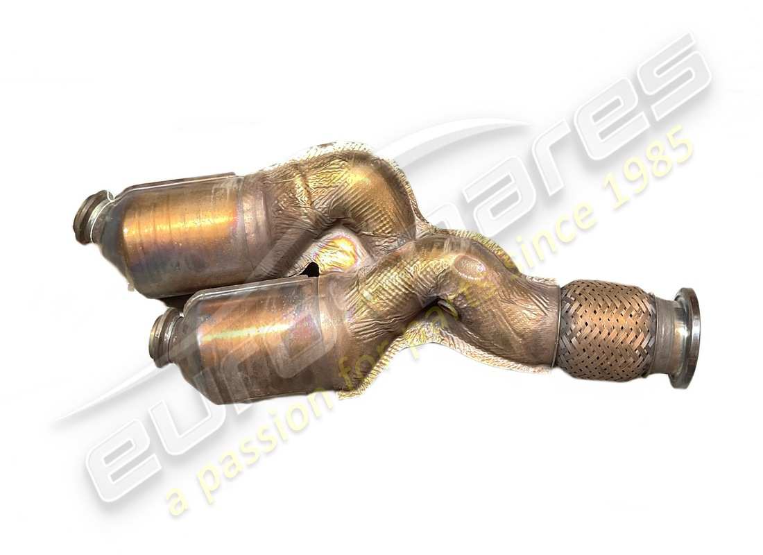 used lamborghini pre-catalytic converter. part number 07m131777b (1)