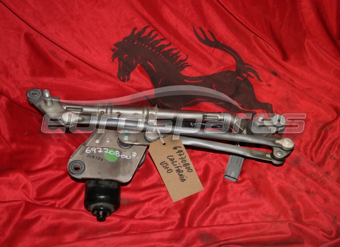 USED Ferrari COMPLETE WINDSHIELD WIPER SE . PART NUMBER 69770800 (1)