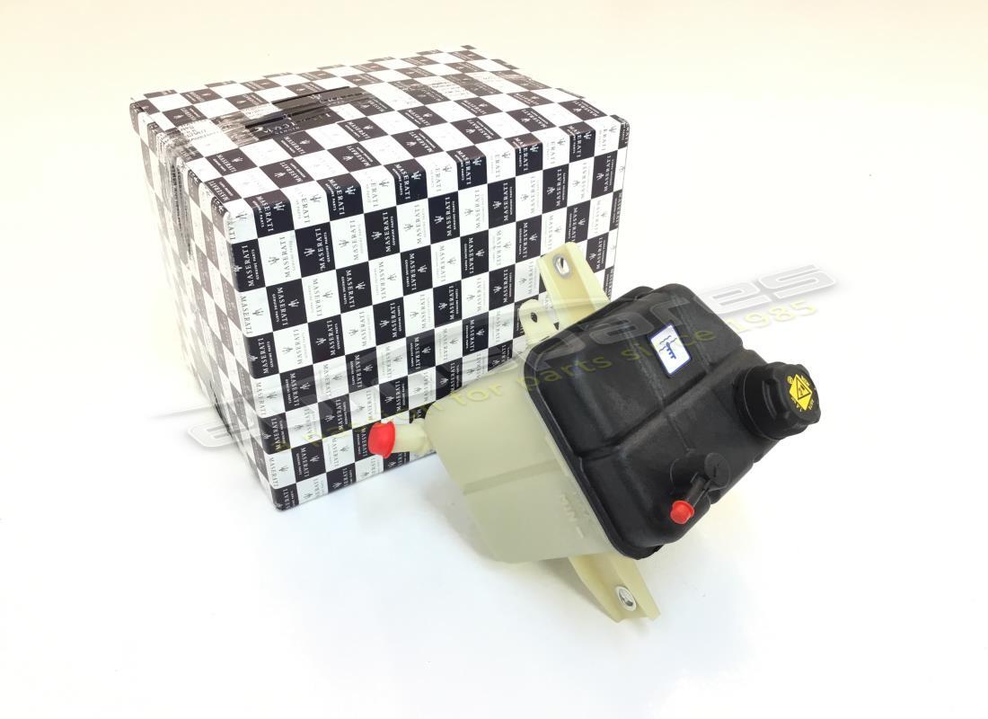 new maserati expansion tank. part number 670004150 (1)