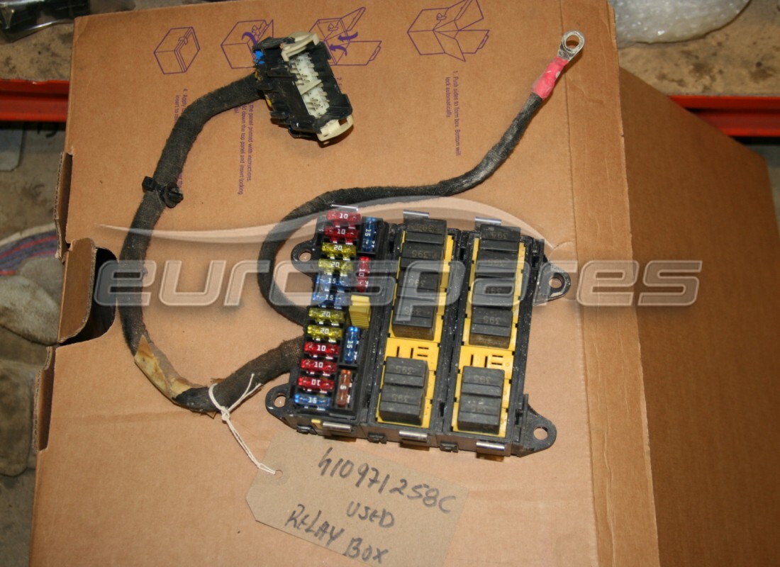 USED LAMBORGHINI HARNESS, RELAY. PART NUMBER 410971258C (1) used lamborghini harness, relay. part number 410971258c (1)