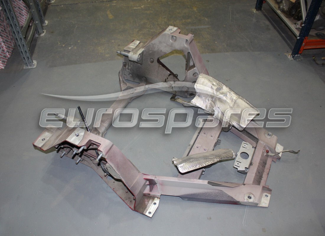 USED FERRARI COMPLETE REAR UNDERFRAME. PART NUMBER 985240844 (1) used ferrari complete rear underframe. part number 985240844 (1)