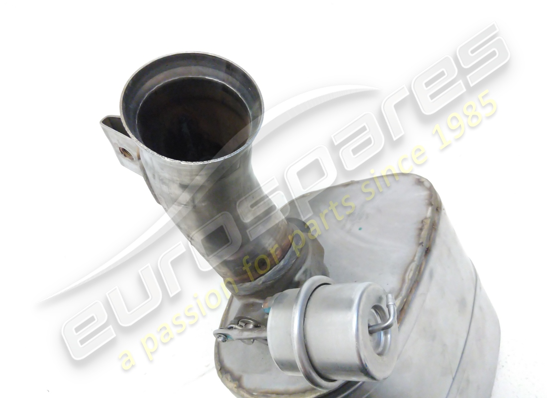 NEW FERRARI LH REAR SILENCER. PART NUMBER 253353 (3) new ferrari lh rear silencer. part number 253353 (3)