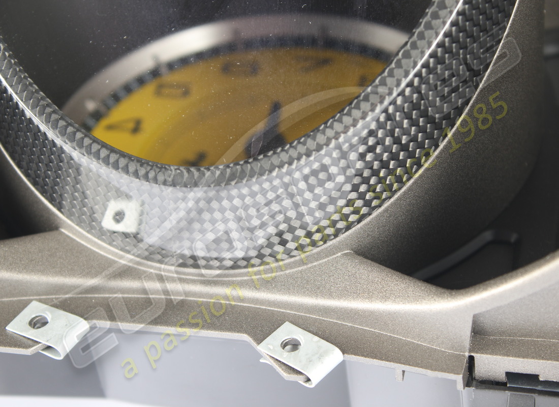 used ferrari instrument panel. part number 309400 (3)