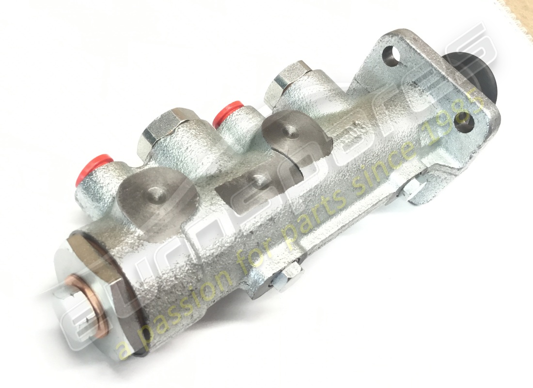 NEW LAMBORGHINI BRAKE CYLINDER. PART NUMBER 004205397 (4) new lamborghini brake cylinder. part number 004205397 (4)