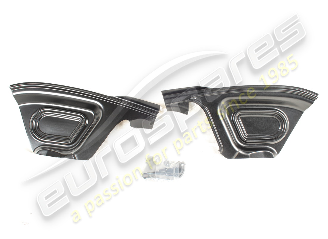 NEW MASERATI CAPOTE UP DATE KIT. PART NUMBER 900028027 (2) new maserati capote up date kit. part number 900028027 (2)