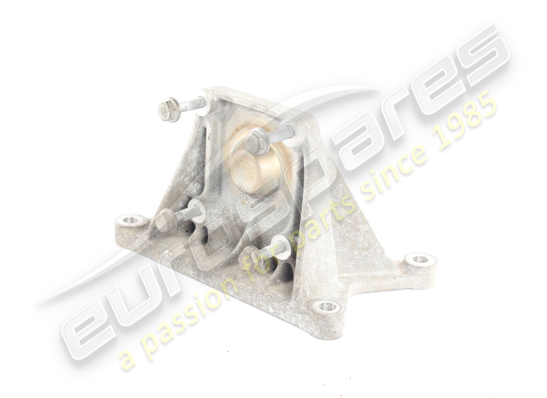 USED Maserati GEARBOX SIDE ENGINE MOUNTING . PART NUMBER 670001542 (1)