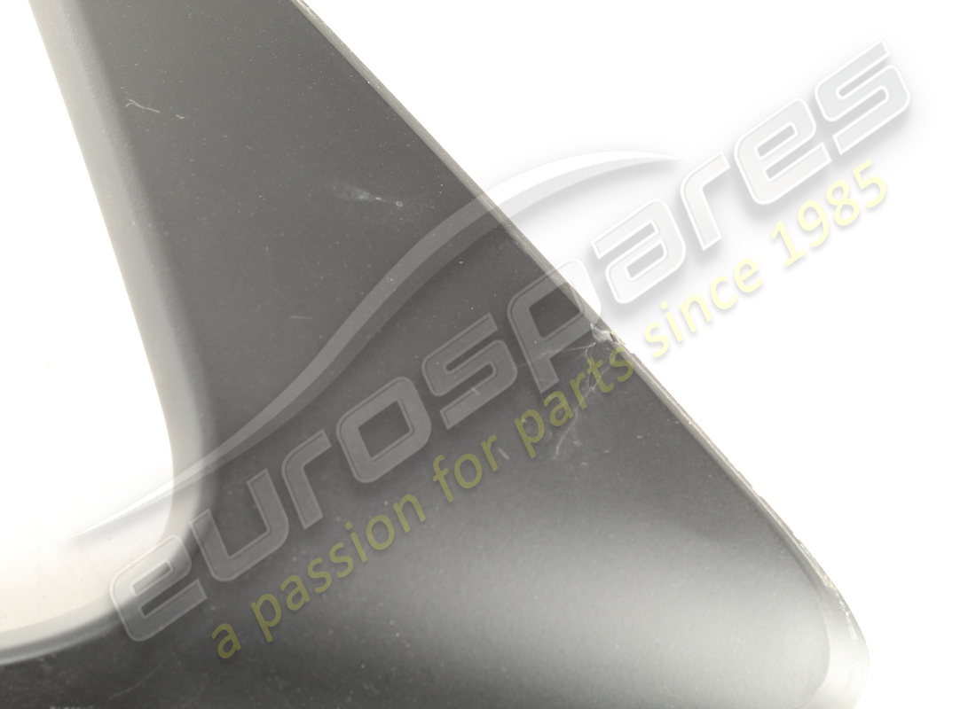 used ferrari complete rh lateral under-chin. part number 891056 (2)