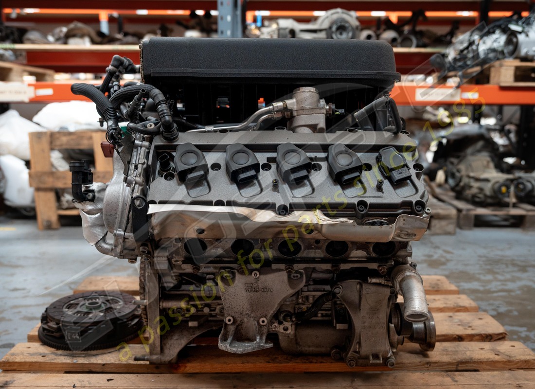 USED LAMBORGHINI LP560 GALLARDO ENGINE. PART NUMBER MR00Y9Q07L (11) used lamborghini lp560 gallardo engine. part number mr00y9q07l (11)