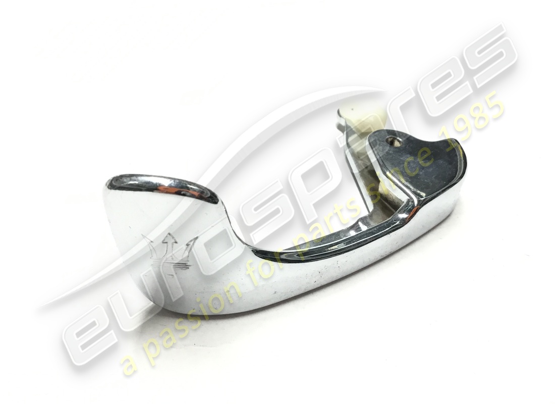 new maserati rh door internal handle. part number 374530148 (1)
