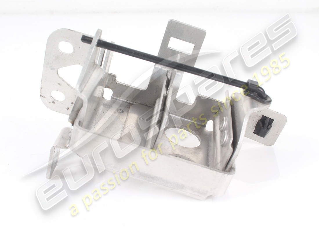 USED FERRARI TGK VALVE MOUNTING BRACKET. PART NUMBER 84066200 (1) used ferrari tgk valve mounting bracket. part number 84066200 (1)