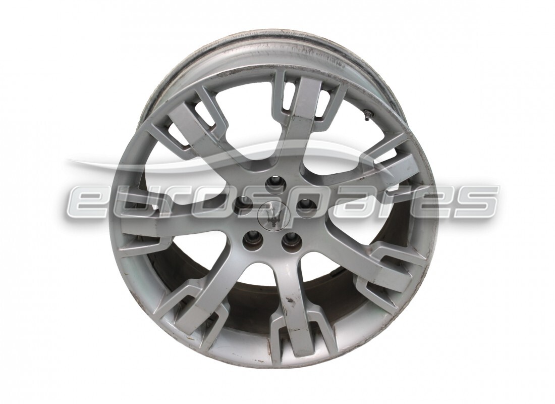 used maserati rear wheel. part number 82381606 (1)