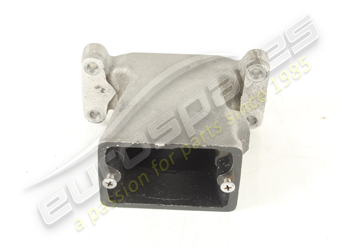 used ferrari gearbox casing. part number 105438 (2)