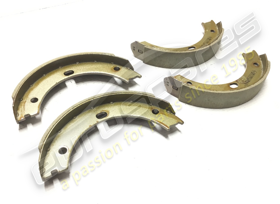 NEW Ferrari HANDBRAKE SHOES SET . PART NUMBER 170701A (1)