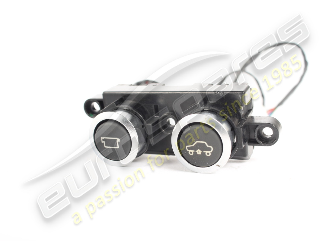 USED FERRARI CAMERA DUAL VIEW AND LIFT SY. PART NUMBER 294973 (1) used ferrari camera dual view and lift sy. part number 294973 (1)