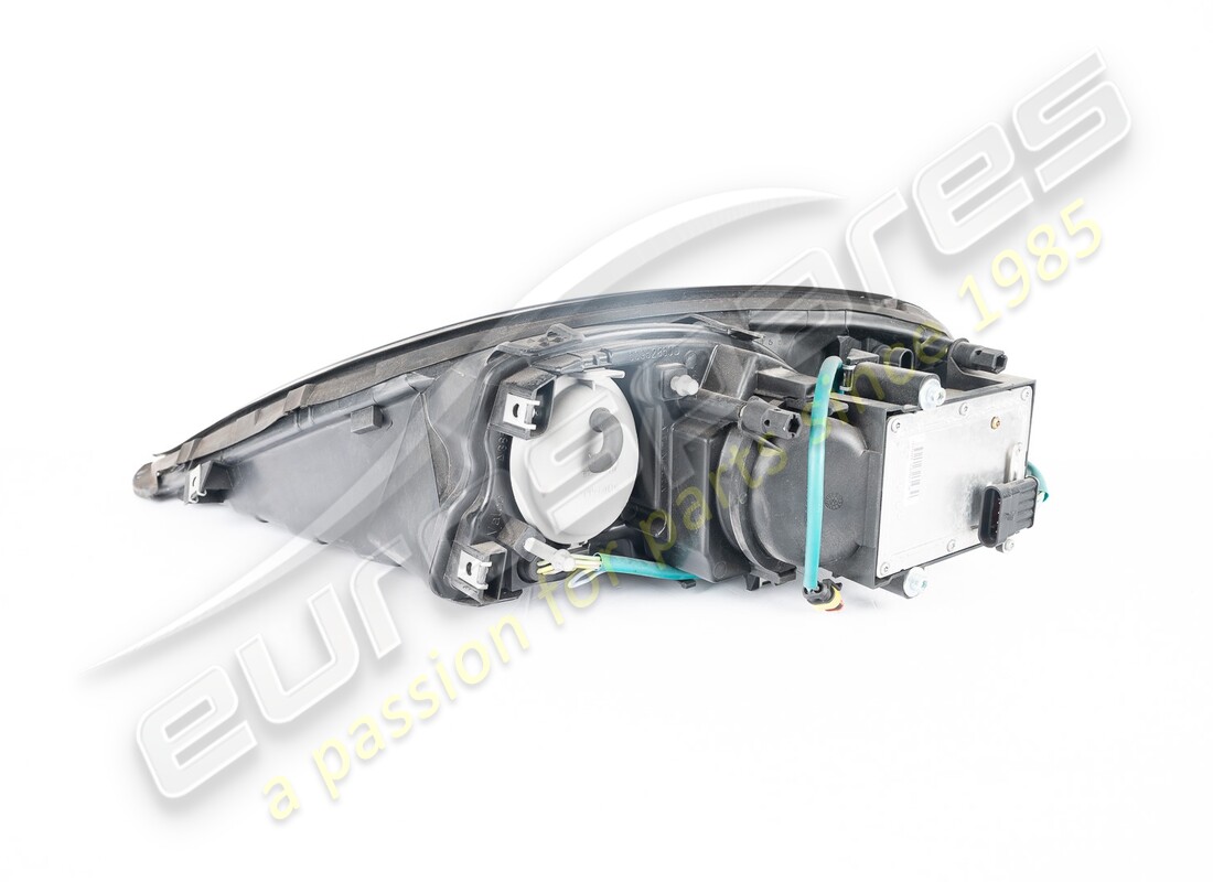 NEW FERRARI RH HEADLIGHT GRIGIO TITANIO 3238. PART NUMBER 69181472 (2) new ferrari rh headlight grigio titanio 3238. part number 69181472 (2)