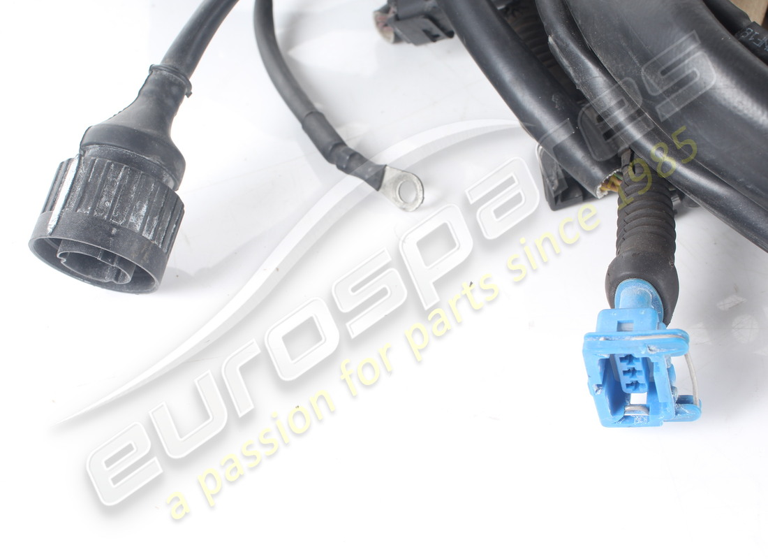 NEW FERRARI CABLES FOR RH MAINBEARING. PART NUMBER 174495 (3) new ferrari cables for rh mainbearing. part number 174495 (3)