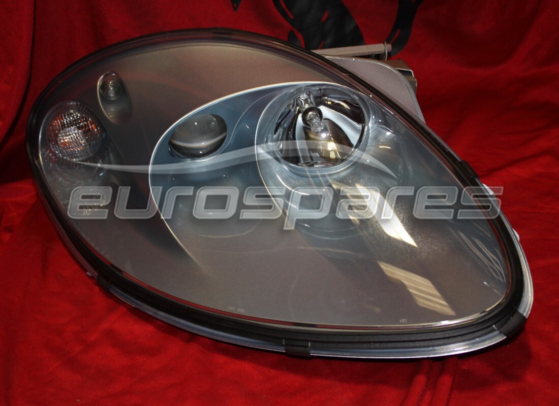 NEW FERRARI RH HEADLIGHT LOW/HIGH BEAM ALLOY GREY. PART NUMBER 72000393 (1) new ferrari rh headlight low/high beam alloy grey. part number 72000393 (1)