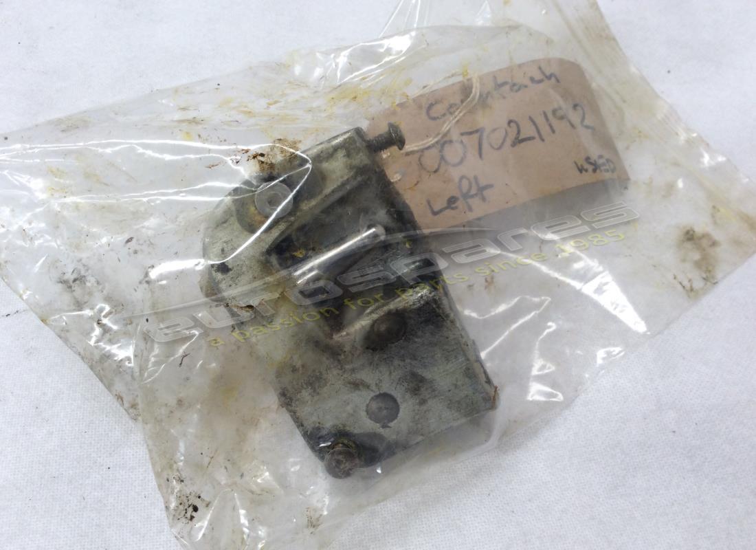 USED LAMBORGHINI LEFT DOOR LOCKS. PART NUMBER 007021192 (1) used lamborghini left door locks. part number 007021192 (1)