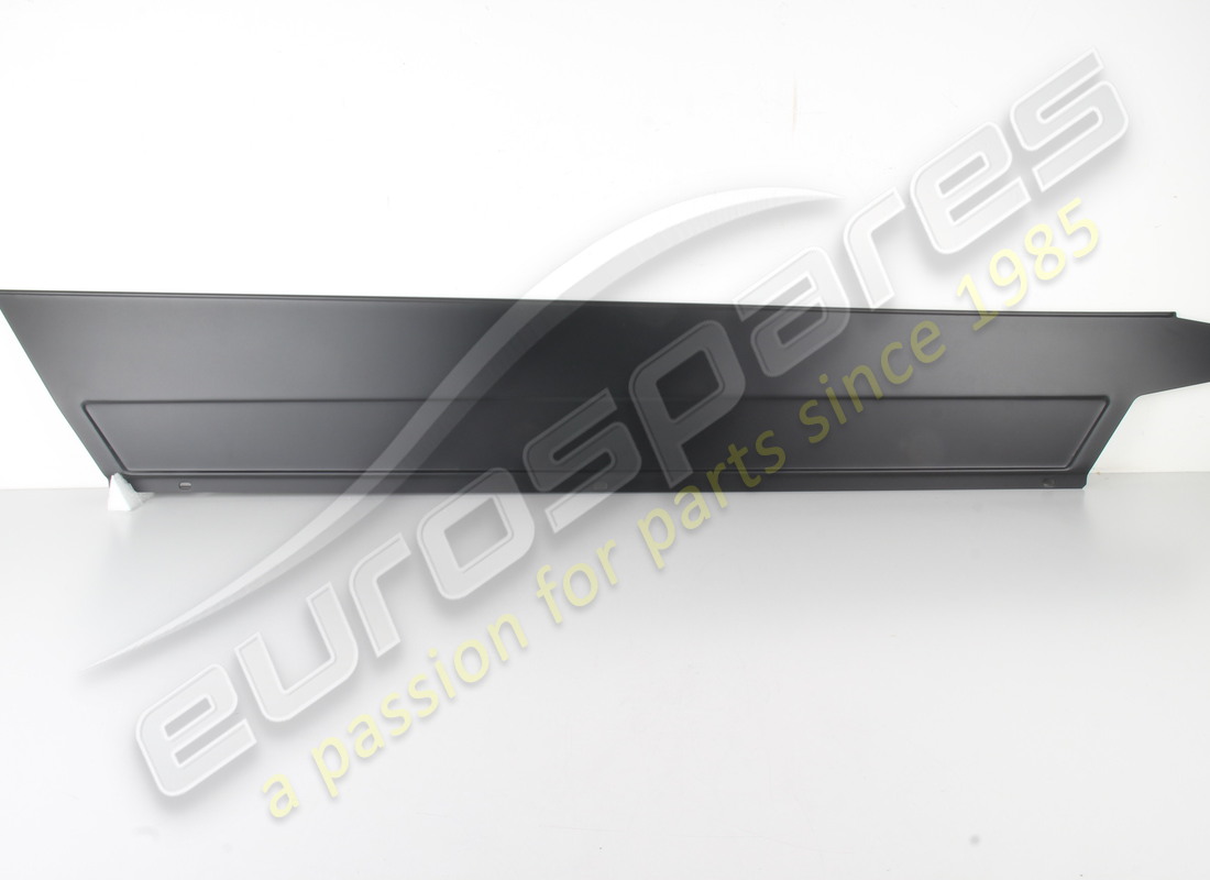 NEW FERRARI LH KICK PLATE. PART NUMBER 64119300 (1) new ferrari lh kick plate. part number 64119300 (1)