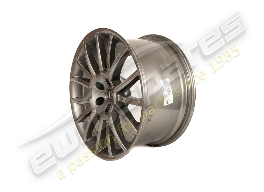 new maserati rear wheel. part number 82126803 (2)