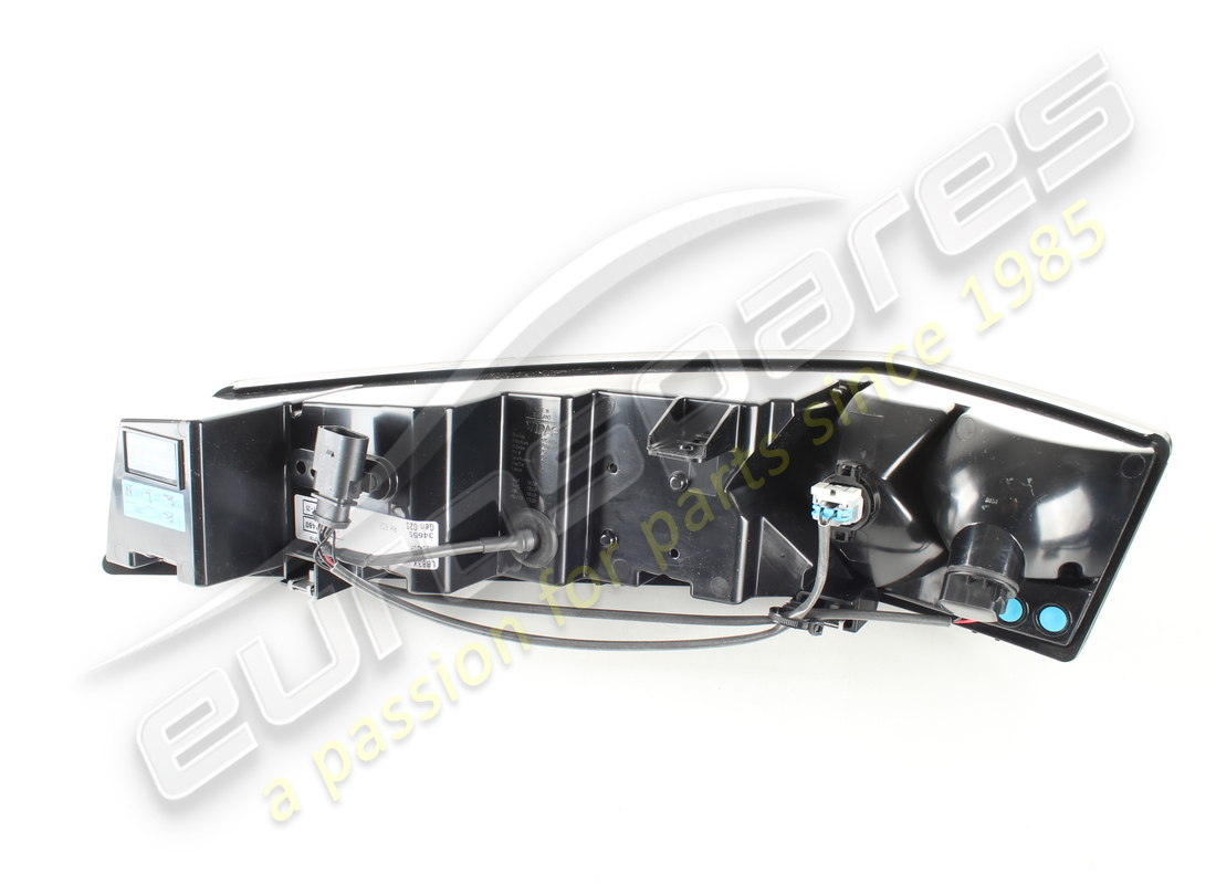 NEW LAMBORGHINI RH REAR TAIL LIGHT. PART NUMBER 470945096D (2) new lamborghini rh rear tail light. part number 470945096d (2)