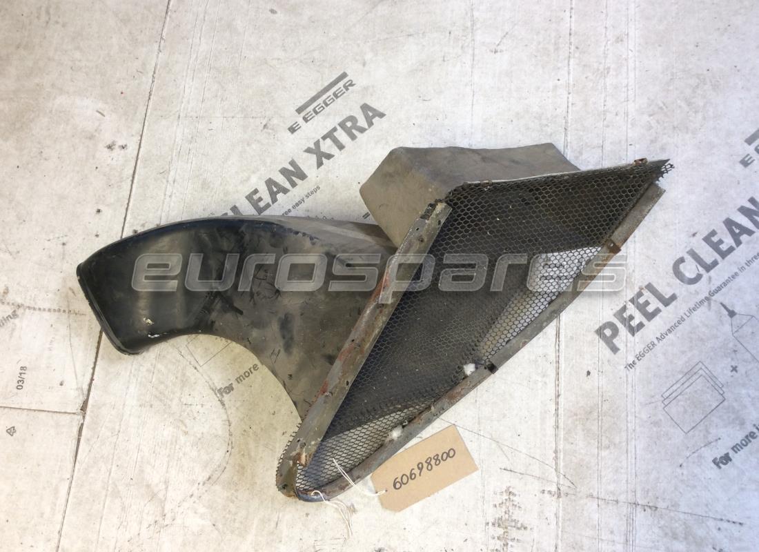 USED FERRARI RH AIR INTAKE. PART NUMBER 60698800 (1) used ferrari rh air intake. part number 60698800 (1)