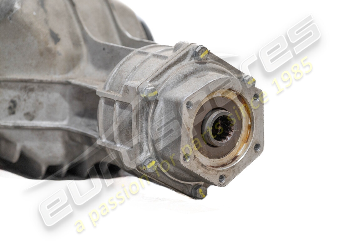 USED LAMBORGHINI FRONT DIFFERENTIAL AXLE CARRIER. PART NUMBER 45Y7Q1470 (2) used lamborghini front differential axle carrier. part number 45y7q1470 (2)