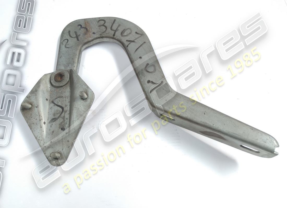 new ferrari lh boot hinge. part number 2433407101 (1)