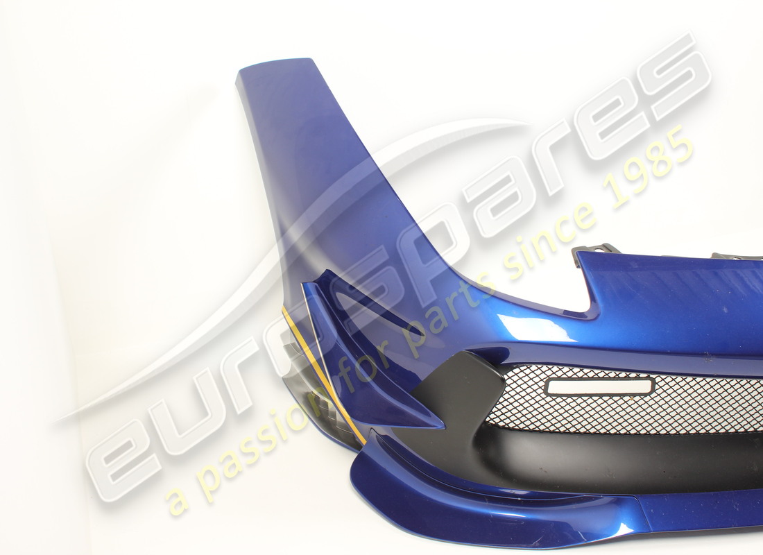 USED FERRARI FRONT BUMPER. PART NUMBER 89399000 (4) used ferrari front bumper. part number 89399000 (4)