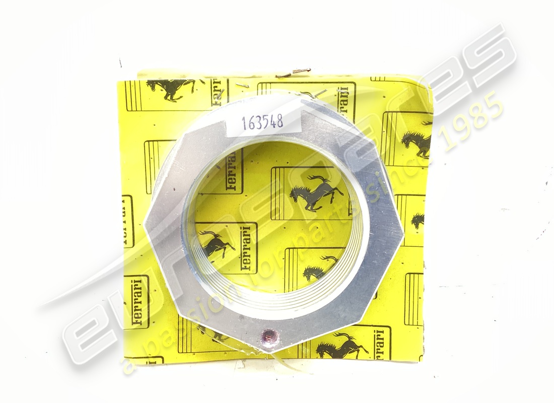 NEW FERRARI RH WHEEL NUT. PART NUMBER 163548 (1) new ferrari rh wheel nut. part number 163548 (1)