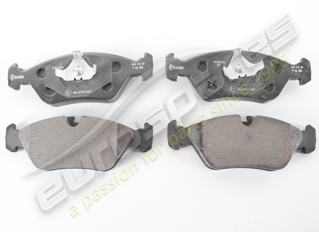 NEW EUROSPARES FRONT BRAKE PADS SET. PART NUMBER 310254039 (1) new eurospares front brake pads set. part number 310254039 (1)
